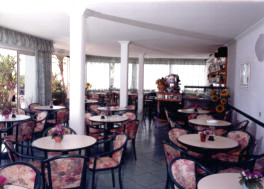 sala.jpg (17173 byte)