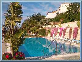 Vista della piscina dell' Hotel La Luna - Ischia